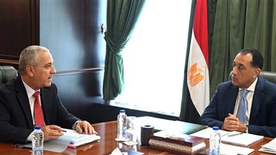 مدبولي يبحث مع رئيس الهيئة الوطنية للصحافة آليات دعم المؤسسات القومية وتحقيق التوازن المالي والاستثماري
