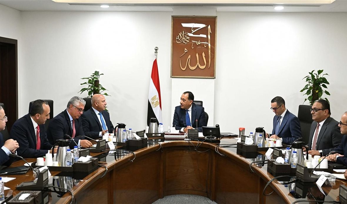 الحكومة المصرية تبحث