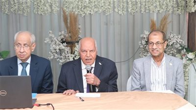 نقابة المعلمين تطلق أول دورة للتحليل الاستراتيجي