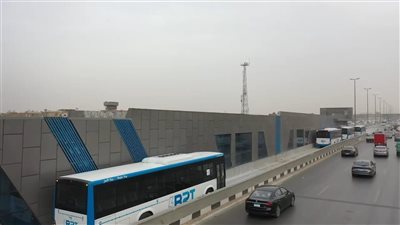 تشغيل المرحلة الأولى من الأتوبيس الترددي BRT مع تسهيلات خاصة للطلاب