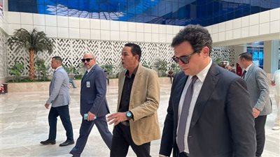 وزير الثقافة يرافق إجراءات خروج جثمان صنع الله إبراهيم ويؤكد خسارة الساحة الأدبية لرمز بارز