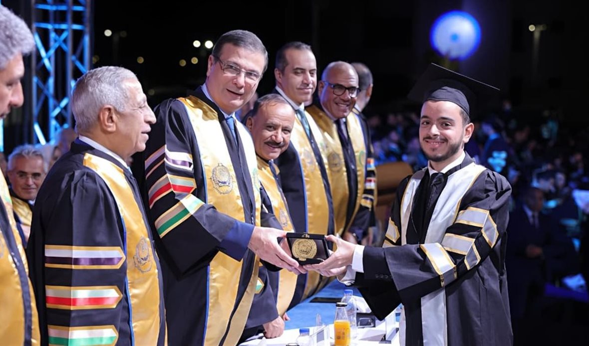 وزير الزراعة يشهد