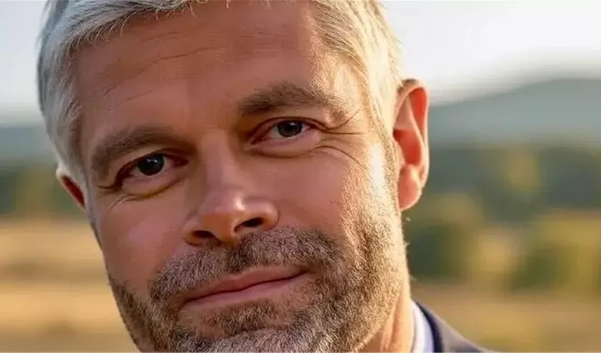 لوران فوكييه يتصدر