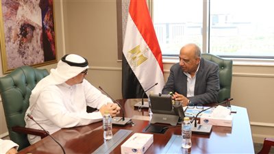 خطة وزارة الكهرباء لتعزيز مصادر الطاقة المتجددة بالتعاون مع مصدر