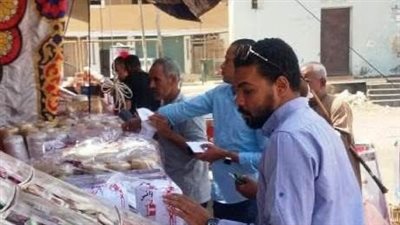 أسوان تضبط 74 كجم حلوى مولد فاسدة وتشدد الرقابة