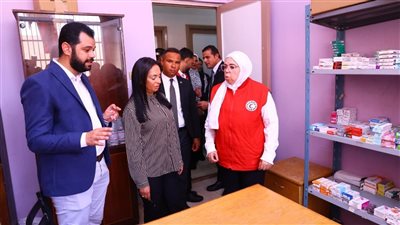 وزيرة التضامن الاجتماعي تتفقد مجمع حياة بالجيزة وتوجه بدراسة أوضاع الأبناء القانونية وتطوير الخدمات المقدمة لهم