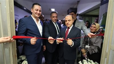 محافظ كفرالشيخ يفتتح ثلاث وحدات طبية متطورة بالمستشفى العام