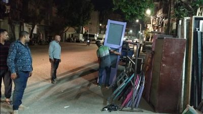 إزالة إشغالات وتعديات بشارع رياض في أسيوط بحملة مكبرة