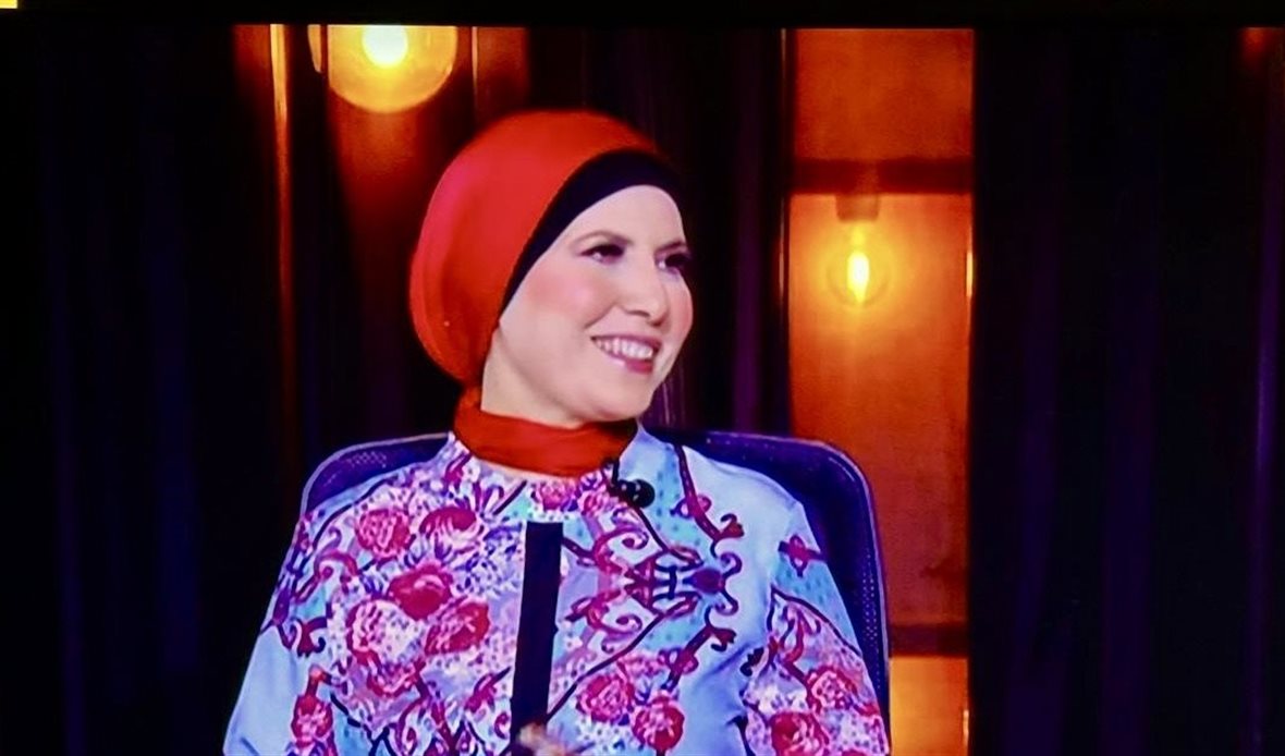 نيفين منصور تكشف