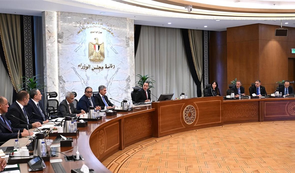 اجتماع برئاسة مصطفى