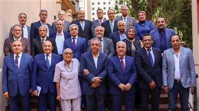 استراتيجية تطوير المحتوى الصحفي بالمؤسسات القومية لمواكبة الإعلام الرقمي