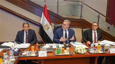 وزير البترول يترأس اجتماع إيجاس لاعتماد نتائج أنشطة الغاز الطبيعي واستعراض الاستثمارات والاكتشافات الجديدة