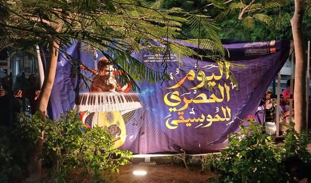 محافظ دمياط ووزير
