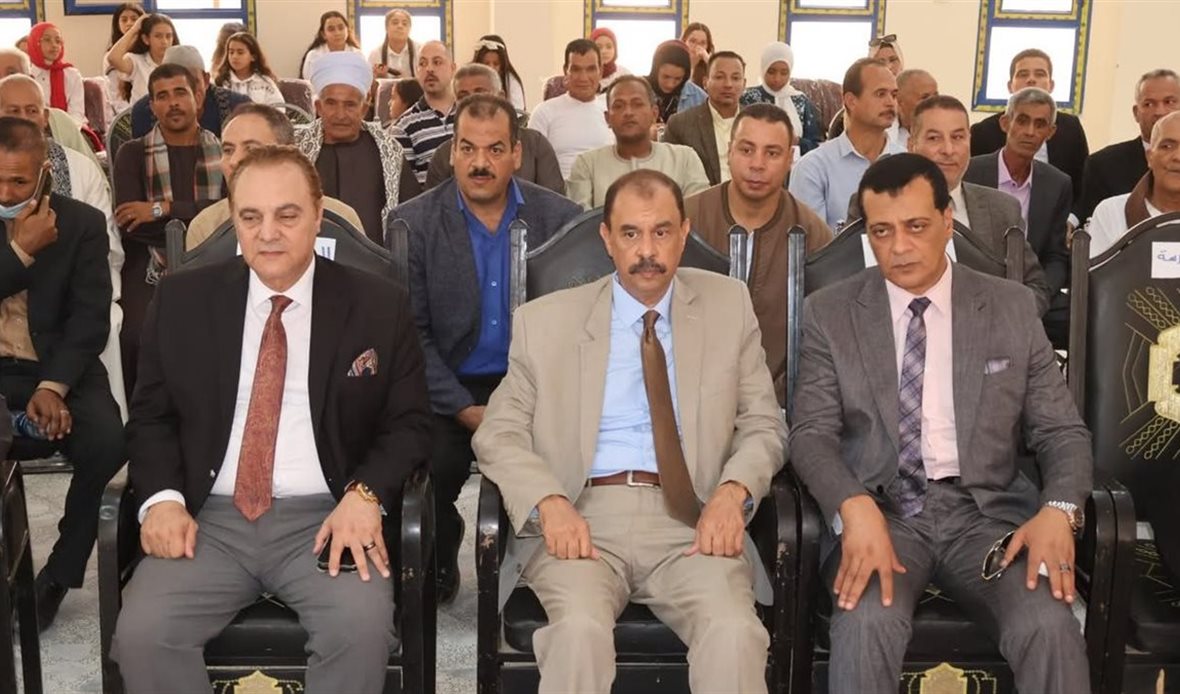 افتتح محافظ سوهاج