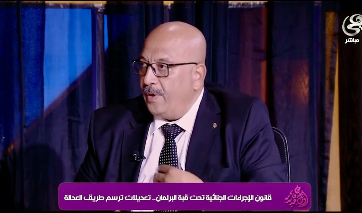 صلاح ياسين يوضح المواد