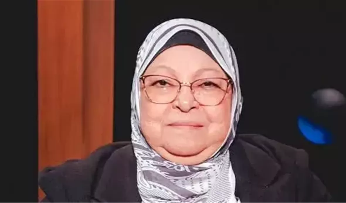 سعاد صالح توضح حقيقة