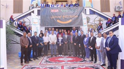 نائب محافظ دمياط تشهد مبادرة “راجع مدرستي” لدعم الطلاب مع بداية العام الدراسي