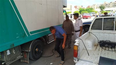 حملات بيئية مفاجئة بالشرقية لفحص عوادم السيارات وحماية جودة الهواء