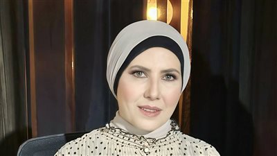 نيفين منصور تتساءل هل استفدنا من دمج وزارة السياحة مع وزارة الآثار؟