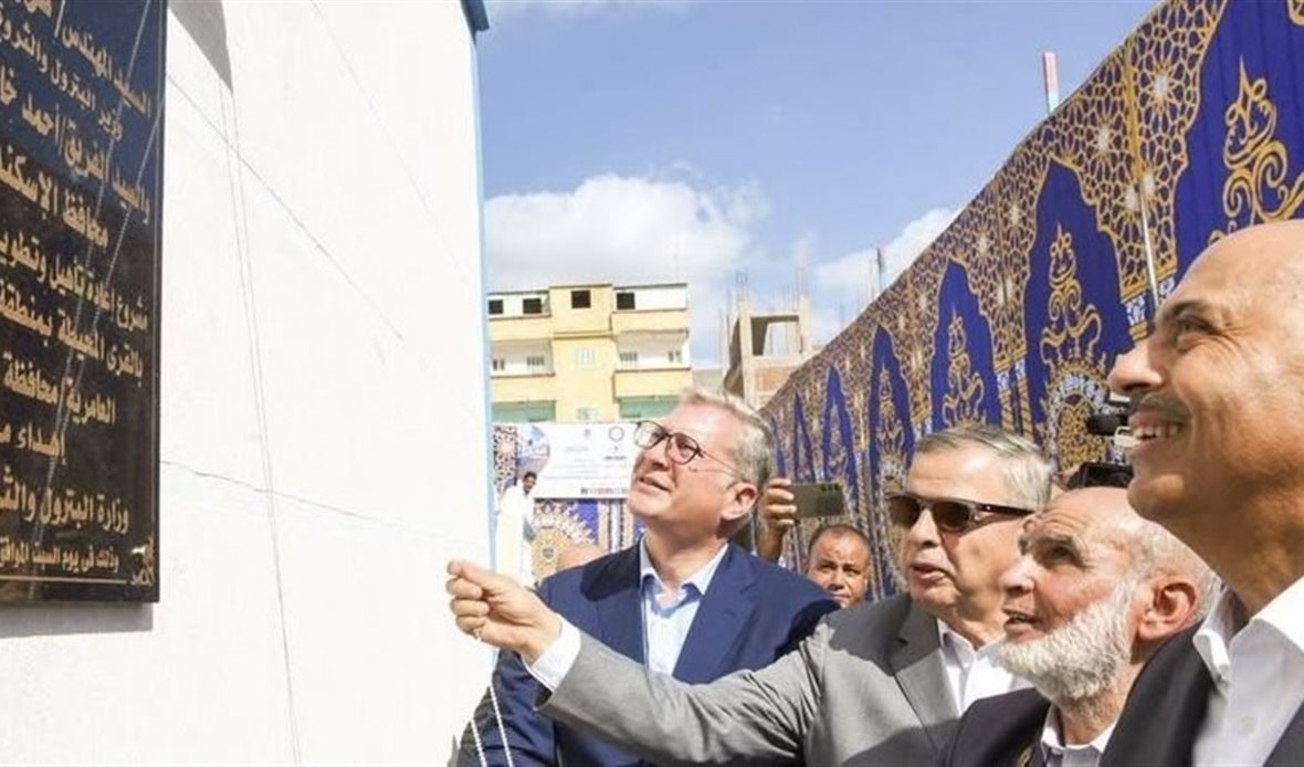 وزير البترول ومحافظ