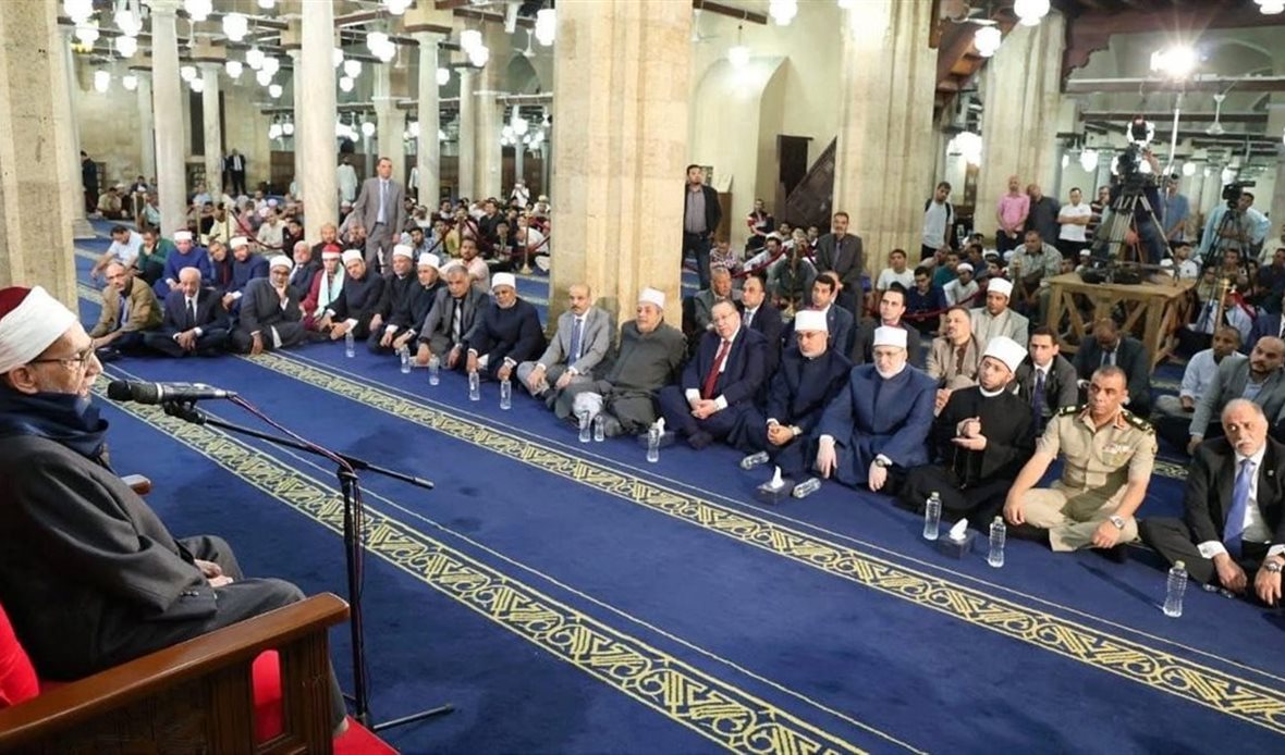 وزير الأوقاف أسامة