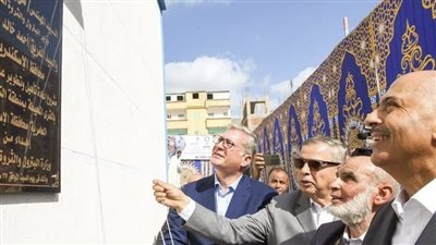 وزير البترول ومحافظ الإسكندرية يفتتحان مشروع تطوير قرى الكينج مريوط بالعامرية