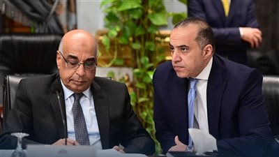 وزيرا العدل والشئون النيابية يحضران اجتماع اللجنة الخاصة لإعادة صياغة مواد قانون الإجراءات الجنائية