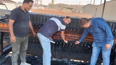 محافظة الجيزة تضبط منشآت غير مرخصة تغش زيوت السيارات والأسمدة الزراعية بمركز الصف