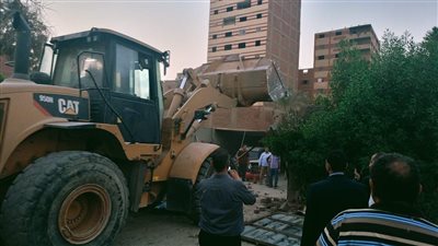 وزيرة التنمية المحلية تحيل مسؤولي الإسكان والتنظيم والأملاك بحيي المرج والسلام أول إلى النيابة بسبب مخالفات بناء جسيمة