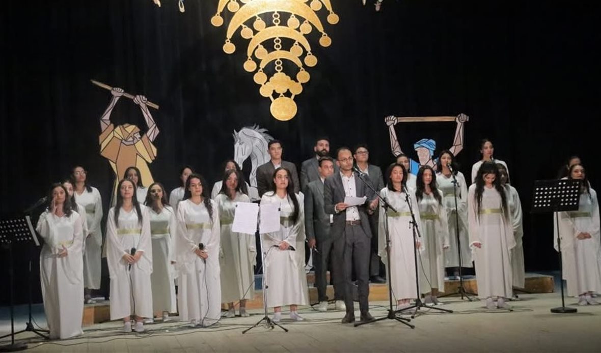 محافظ قنا يشهد احتفالية