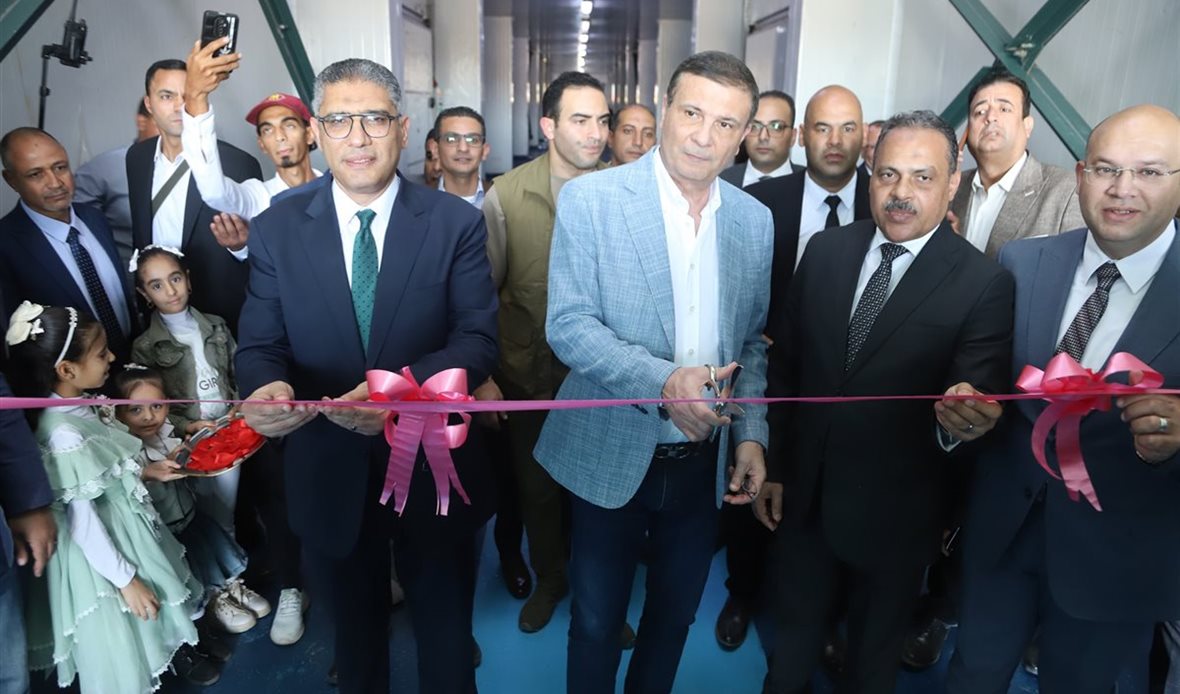علاء فاروق ومحافظ