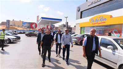 وزير العمل يواصل الجولات الميدانية المفاجئة لمتابعة تطبيق قانون العمل الجديد