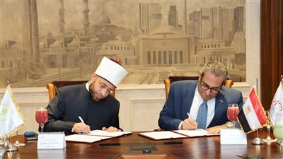 الأوقاف وشركة العاصمة الإدارية يوقعان بروتوكول تعاون لإدارة وتشغيل مسجد مصر والمركز الثقافي الإسلامي
