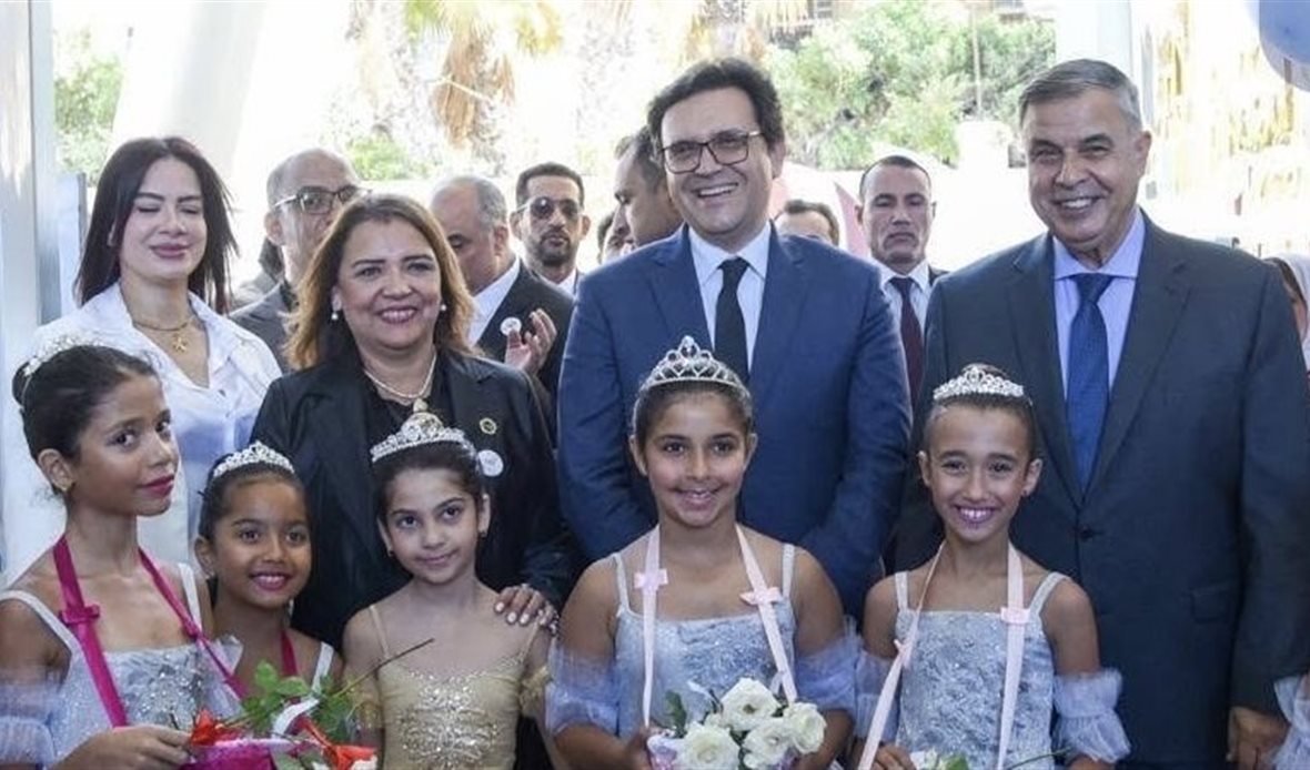 وزير الثقافة ومحافظ