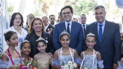 وزير الثقافة ومحافظ الإسكندرية يفتتحان أكاديمية الفنون الجديدة