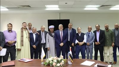 اجتماع جهاز الثروة السمكية مع اتحاد الصيادين لبحث دعم الجمعيات