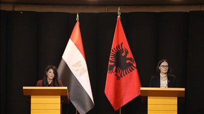 مصر وألبانيا تطلقان الدورة الأولى للجنة المشتركة منذ 1993 لتعزيز التعاون الاقتصادي والاستثماري
