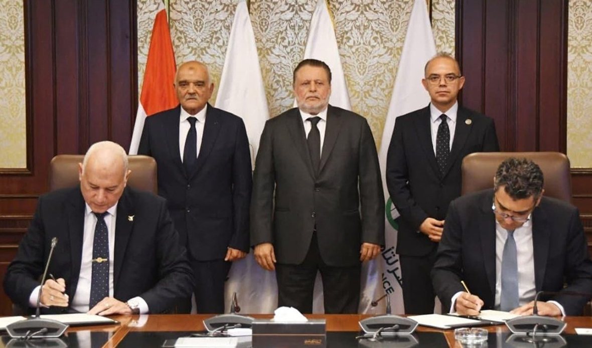 توقيع عقد شراكة بين