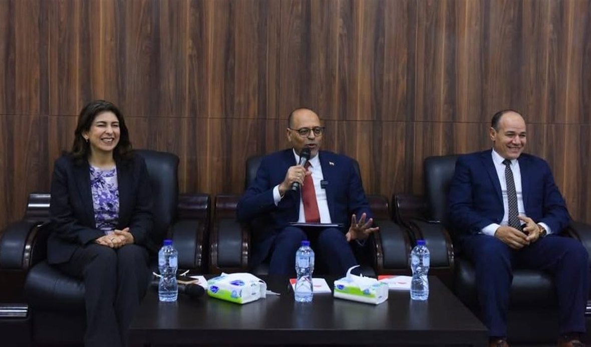 وزير العمل يشهد فعاليات