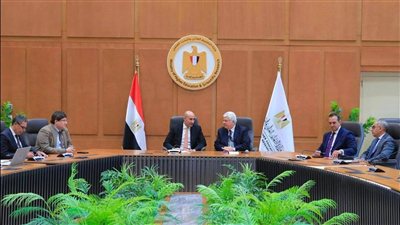 اجتماع وزيري التعليم لتطوير الشهادات المهنية الدولية للمعلمين