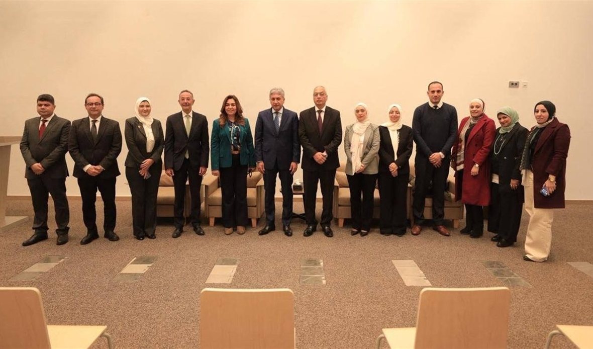 وزير السياحة والآثار