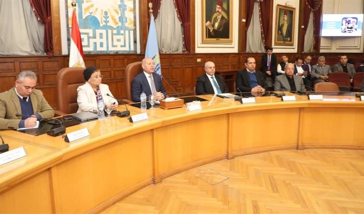 القاهرة تتابع مؤشرات