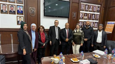 جامعة القاهرة توقع عقدا لإنتاج زيت التحلل الحراري من المخلفات البلاستيكية