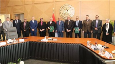 تعاون بين «الكهرباء» والهيئة العربية للتصنيع لتأسيس شركة متخصصة في تشغيل وصيانة أنظمة الطاقة الشمسية على أسطح المباني