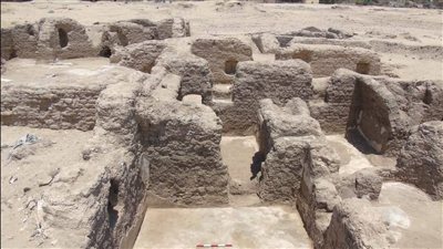 الكشف عن بقايا مجمع سكني متكامل للرهبان من العصر البيزنطي بمحافظة سوهاج