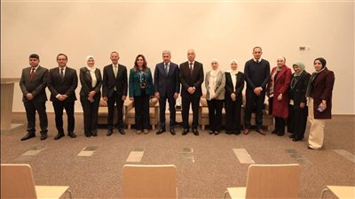 وزير السياحة والآثار ووزيرة التنمية المحلية يتسلمان تقرير البصمة الكربونية لحفل افتتاح المتحف المصري الكبير تمهيدًا لإعلانه منشأة محايدة كربونيًا