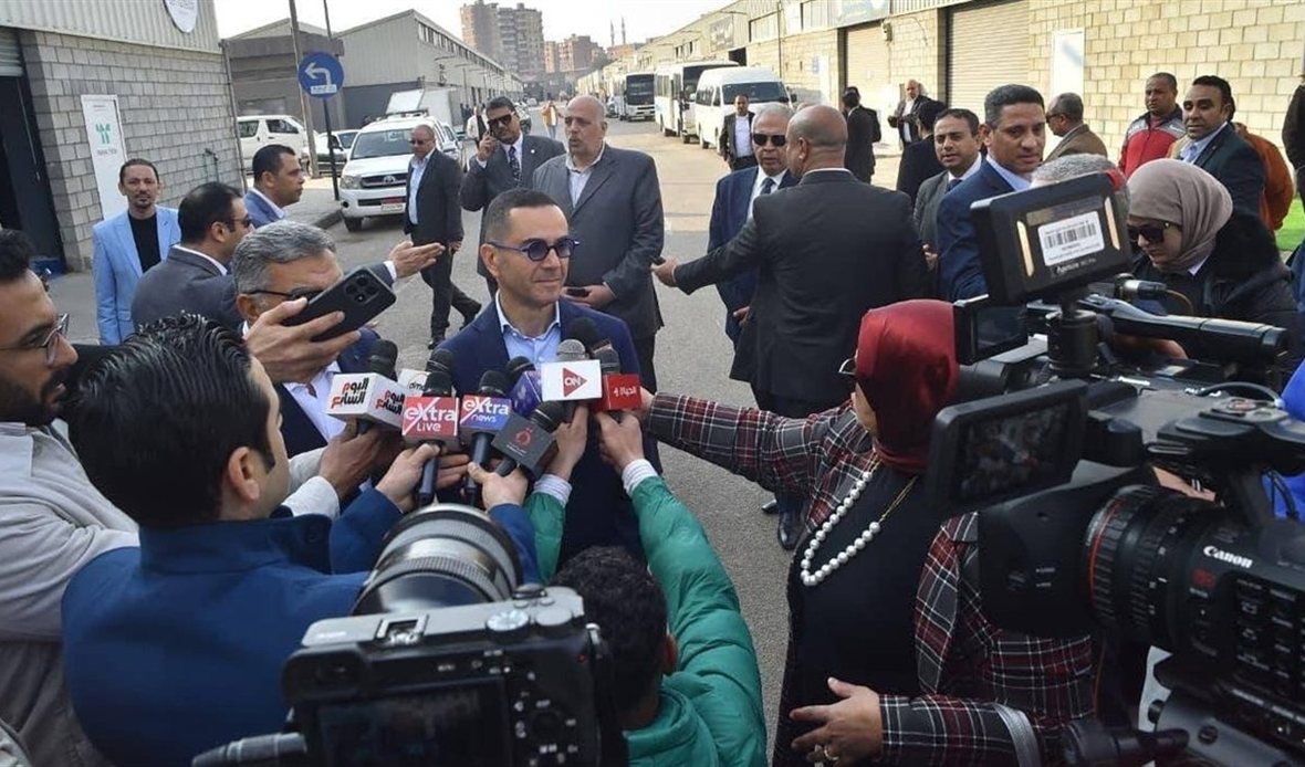 وزير الاستثمار والتجارة