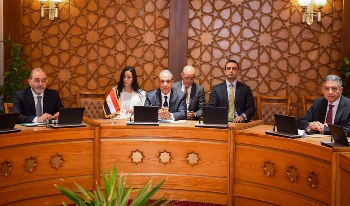 وزير الخارجية المصري