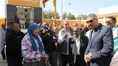 محافظ أسوان يطلق التشغيل التجريبي لمشروع محطة الشهيد علي إسماعيل للصرف الصحي