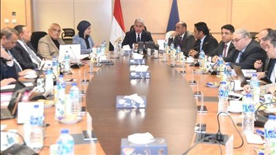 وزير السياحة والآثار يترأس اجتماع مجلس إدارة المجلس الأعلى للآثار ويوافق على تمديد معرض «كنوز الفراعنة» بروما